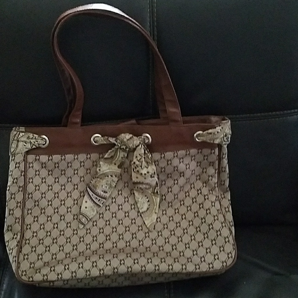 Chadwick Handbag
